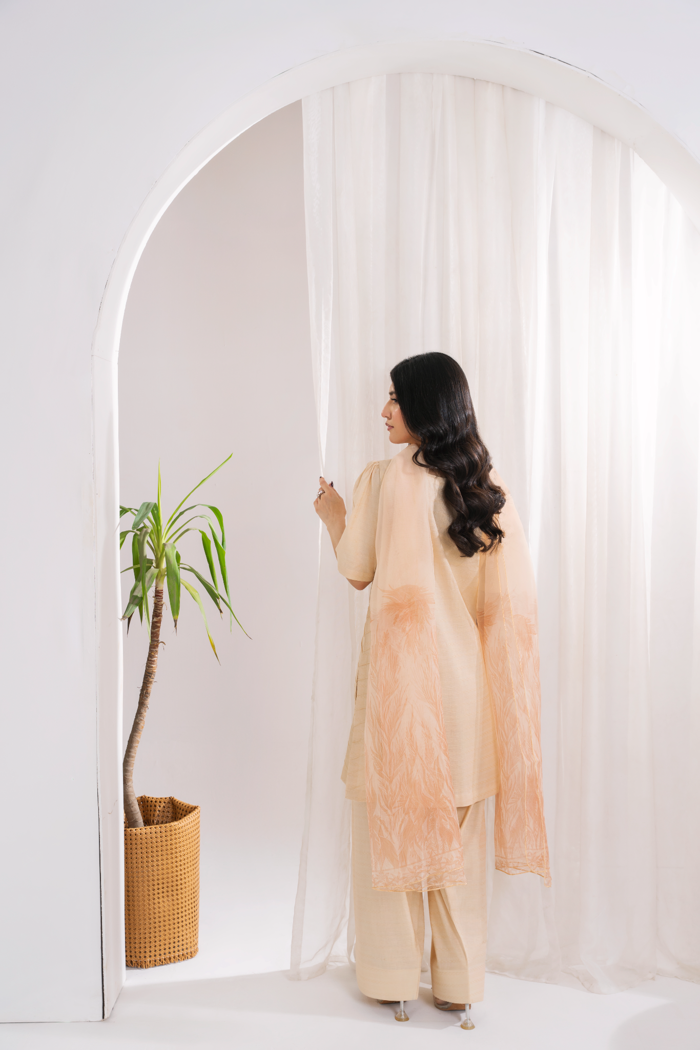 SERENE - Butter Yellow Jacquard (AM031)